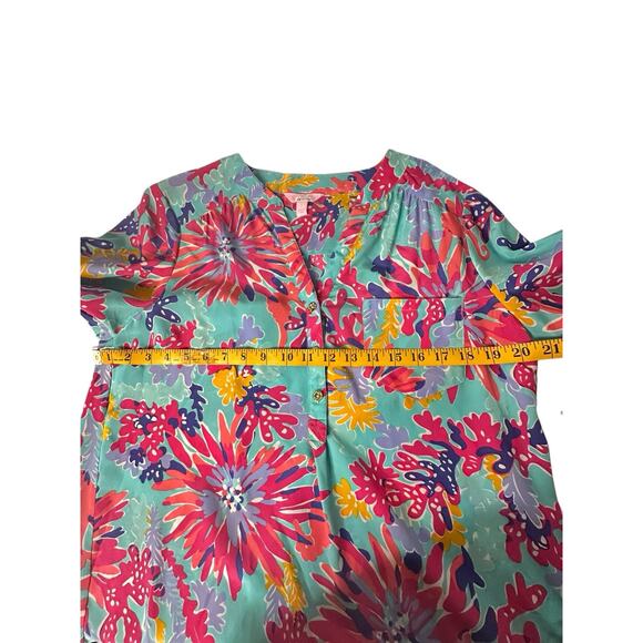 Lilly Pulitzer Delray Trippin & Sippin Silk Blouse Roll Tab Sleeve Resort wear L - Picture 7 of 16